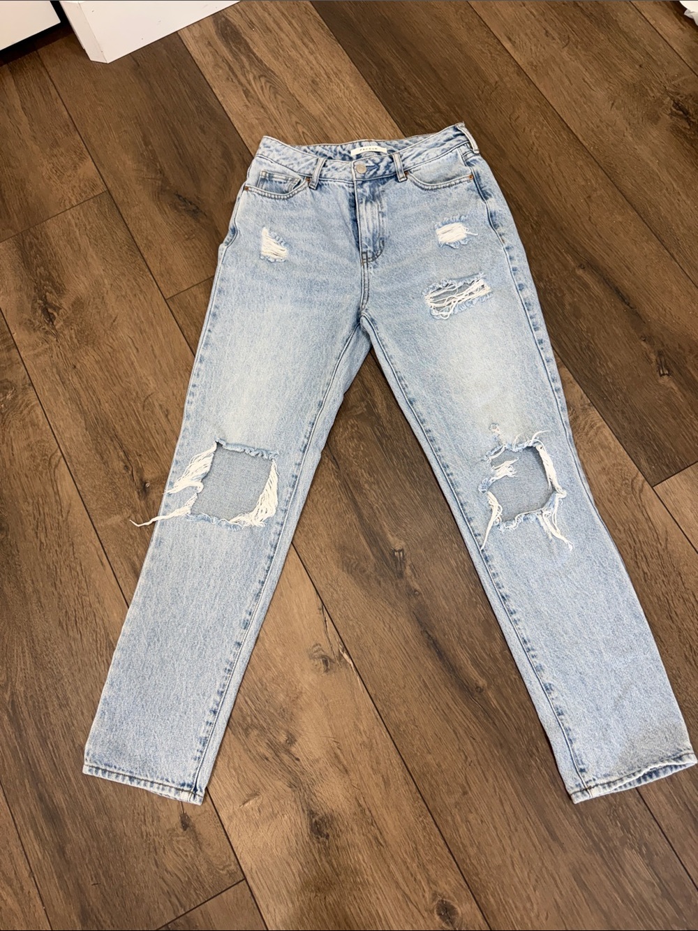 PacsunClassic High-Rise Light Wash Ripped Women's Jeans